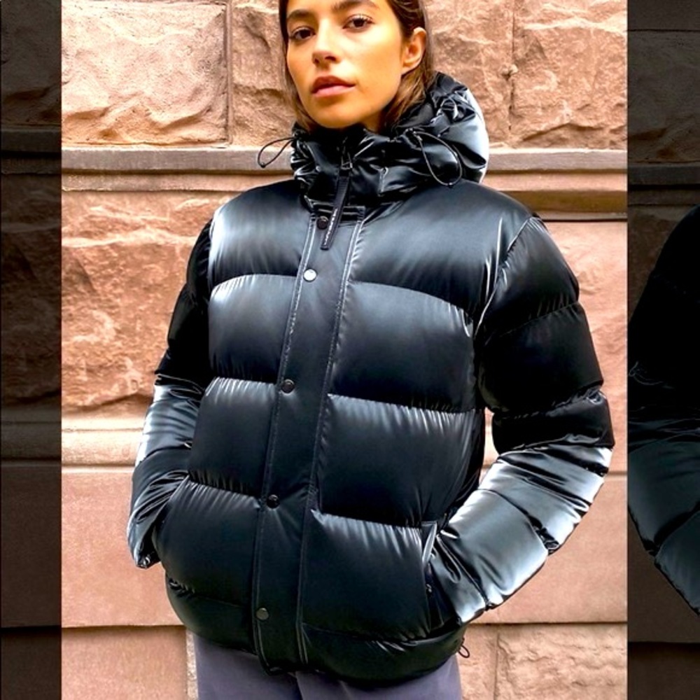 SOLD Aritzia Super Puff Liquid Shine Mid Lenght